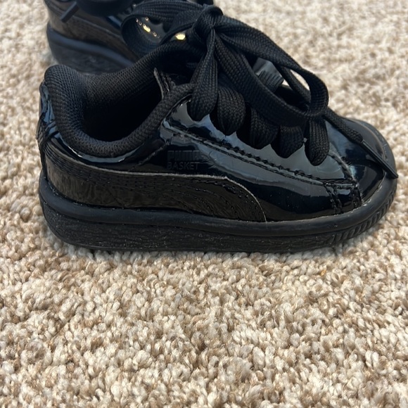 BN Puma toddler shoes - Picture 3 of 7